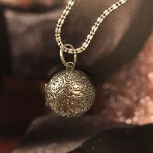 RARE Silpada Oxidized Sterling Silver Locket